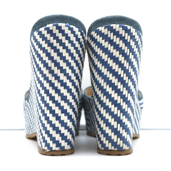 JIMMY CHOO PERFUME CRISSCROSS PLATFORM WEDGE SANDALS BLUE WOVEN RAFFIA SIZE 37 - Picture 8 of 11